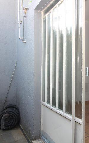 Casa à venda com 194m², 3 quartos e 3 vagasVaranda da sala 2