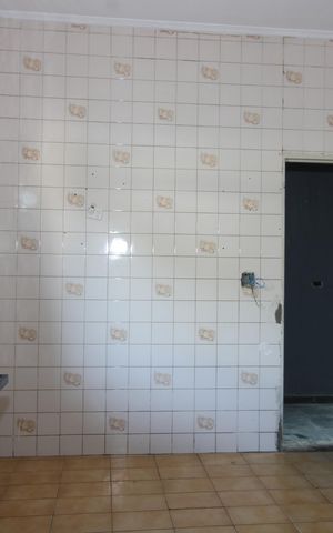 Casa à venda com 194m², 3 quartos e 3 vagasCozinha