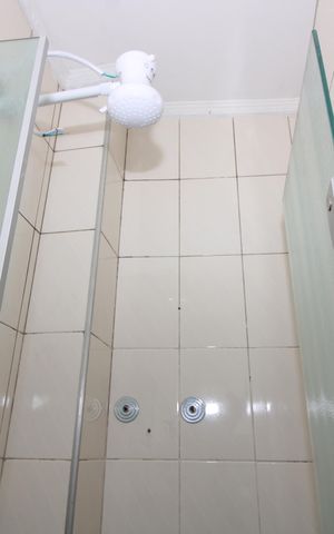 Casa à venda com 194m², 3 quartos e 3 vagasBanheiro 1