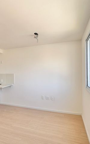 Apartamento para alugar com 17m², 0 quarto e sem vagaSala/ Quarto