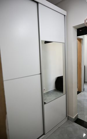 Apartamento à venda com 220m², 4 quartos e 2 vagas Apartamento à venda com 220m², 4 quartos e 2 vagassuite 2