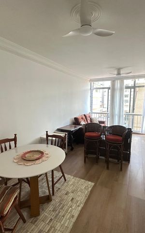 Apartamento para alugar com 110m², 2 quartos e sem vagaSala