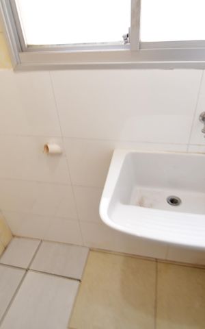 Apartamento à venda com 42m², 1 quarto e sem vagaÁrea de Serviço