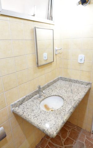 Apartamento à venda com 42m², 1 quarto e sem vagaBanheiro
