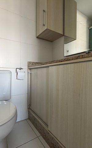 Apartamento para alugar com 70m², 2 quartos e 1 vaga Apartamento para alugar com 70m², 2 quartos e 1 vagaBanheiro da suíte