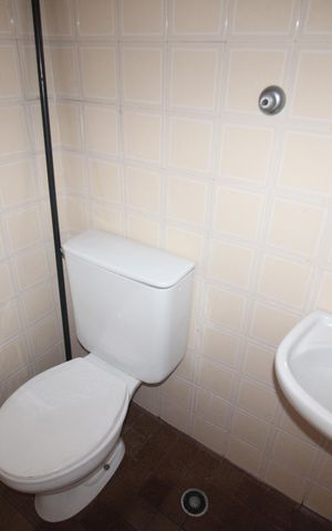 Apartamento à venda com 58m², 2 quartos e 1 vagaÁrea de Serviço - Banheiro