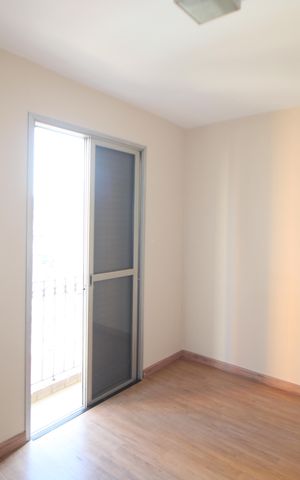 Apartamento à venda com 58m², 2 quartos e 1 vagaQuarto 2