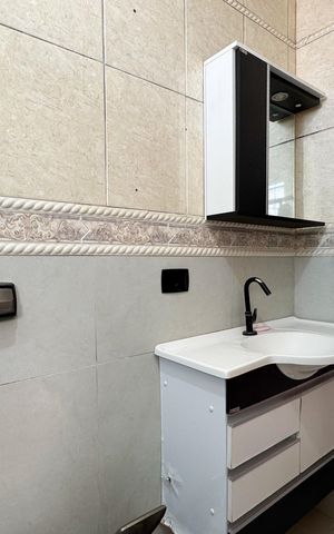 Apartamento à venda com 70m², 2 quartos e 1 vaga Apartamento à venda com 70m², 2 quartos e 1 vagaBanheiro Social