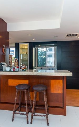 Apartamento à venda com 201m², 3 quartos e 4 vagas Apartamento à venda com 201m², 3 quartos e 4 vagasCopa