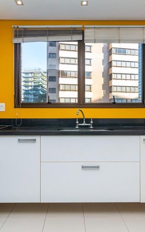 Apartamento à venda com 201m², 3 quartos e 4 vagas Apartamento à venda com 201m², 3 quartos e 4 vagasCozinha