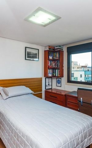 Apartamento à venda com 201m², 3 quartos e 4 vagas Apartamento à venda com 201m², 3 quartos e 4 vagasQuarto