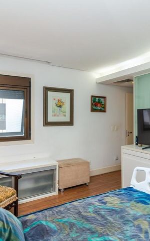 Apartamento à venda com 201m², 3 quartos e 4 vagas Apartamento à venda com 201m², 3 quartos e 4 vagasQuarto