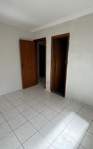 Apartamento para alugar com 89m², 3 quartos e sem vaga
