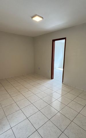 Apartamento para alugar com 89m², 3 quartos e sem vaga