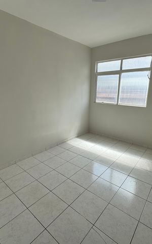 Apartamento para alugar com 89m², 3 quartos e sem vaga