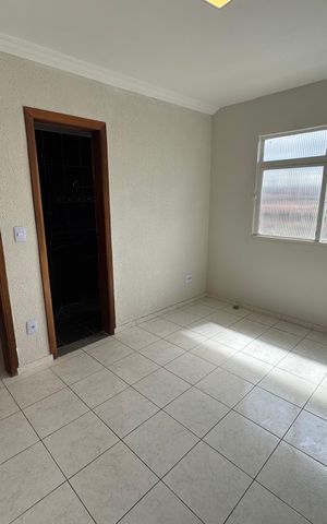 Apartamento para alugar com 89m², 3 quartos e sem vaga