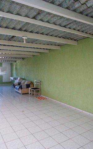 Casa à venda com 300m², 6 quartos e 2 vagasSalão 