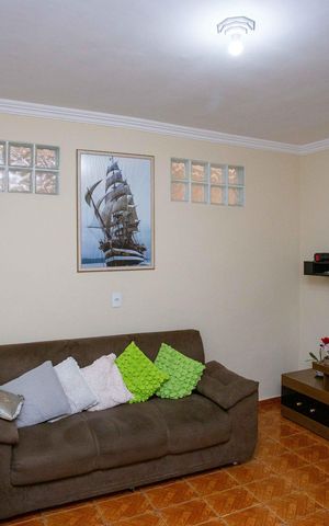 Casa à venda com 300m², 6 quartos e 2 vagasSala de TV