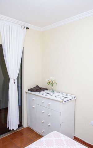 Casa à venda com 300m², 6 quartos e 2 vagasQuarto 1
