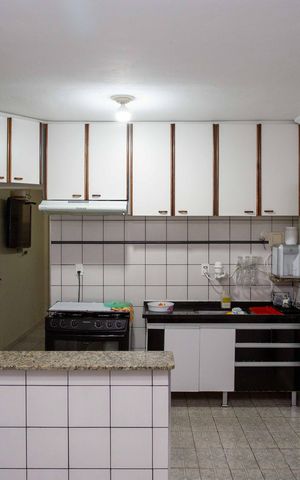 Casa à venda com 300m², 6 quartos e 2 vagasSala de Jantar