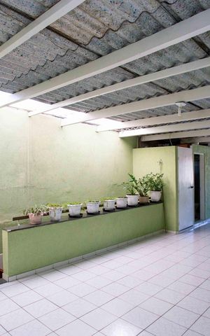 Casa à venda com 300m², 6 quartos e 2 vagasSalão 