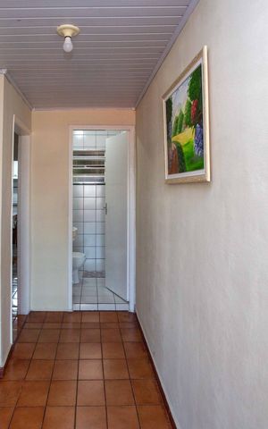 Casa à venda com 300m², 6 quartos e 2 vagasHall