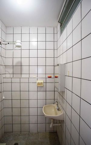 Casa à venda com 300m², 6 quartos e 2 vagasBanheiro Casa 3