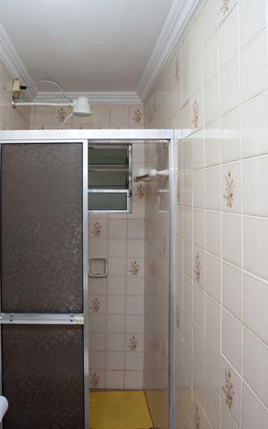 Casa à venda com 300m², 6 quartos e 2 vagasBanheiro da Suíte