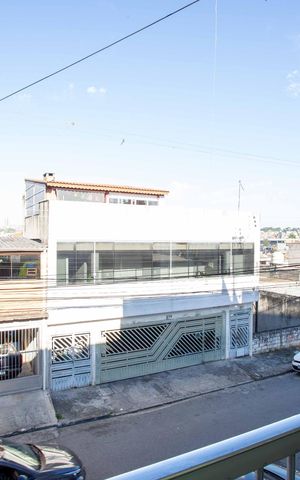 Casa à venda com 300m², 6 quartos e 2 vagasVaranda