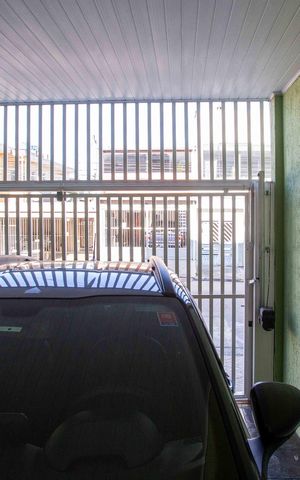 Casa à venda com 300m², 6 quartos e 2 vagasCozinha Casa 3