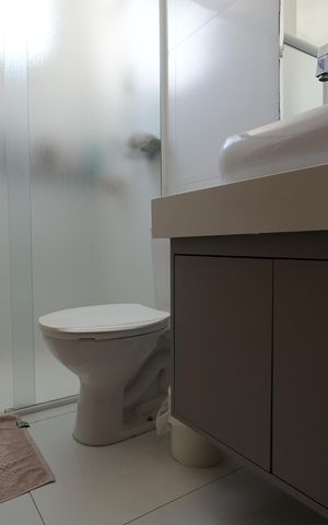 Apartamento à venda com 184m², 2 quartos e 2 vagasBanheiro da Suíte 