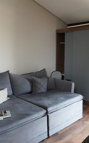 Casa de condomínio à venda com 180m², 3 quartos e 2 vagasSala de TV