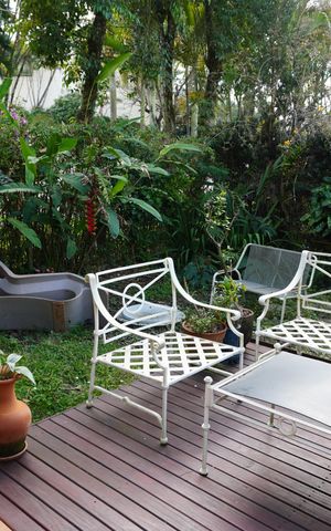 Casa de condomínio à venda com 180m², 3 quartos e 2 vagasÁrea Externa