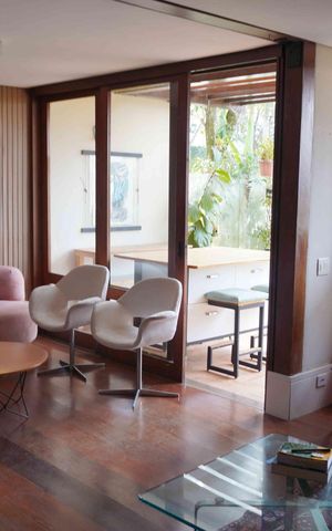 Casa de condomínio à venda com 180m², 3 quartos e 2 vagasSala de Estar