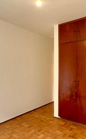 Casa à venda com 135m², 3 quartos e 2 vagas Casa à venda com 135m², 3 quartos e 2 vagasSuite