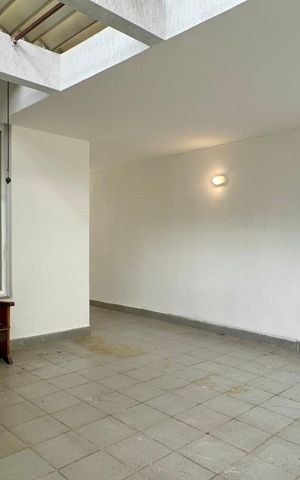 Casa à venda com 135m², 3 quartos e 2 vagas Casa à venda com 135m², 3 quartos e 2 vagasGaragem
