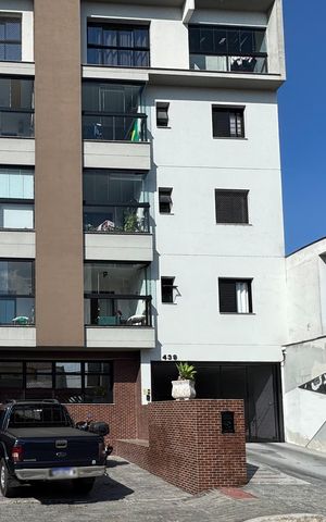 Apartamento para alugar com 127m², 3 quartos e 2 vagas Apartamento para alugar com 127m², 3 quartos e 2 vagasFachada