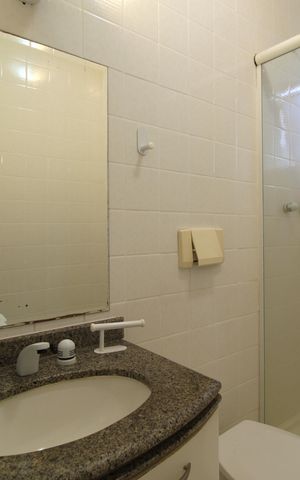 Apartamento para alugar com 78m², 2 quartos e 1 vagaBanheiro da Suíte 1