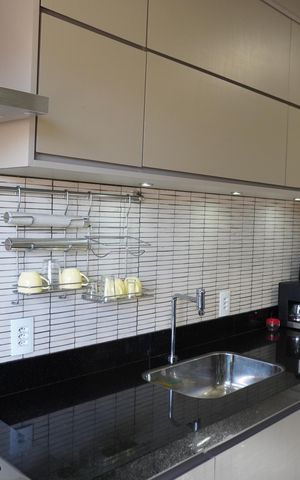 Apartamento para alugar com 79m², 2 quartos e 2 vagasCozinha e Área de Serviço