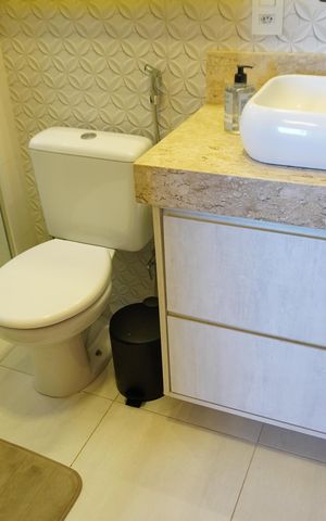 Apartamento para alugar com 79m², 2 quartos e 2 vagasBanheiro da Suíte