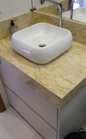 Apartamento para alugar com 79m², 2 quartos e 2 vagasBanheiro Social