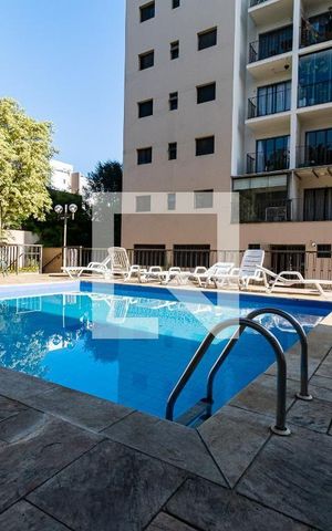 Apartamento para alugar com 65m², 2 quartos e 1 vaga Apartamento para alugar com 65m², 2 quartos e 1 vagaÁrea comum - Piscina