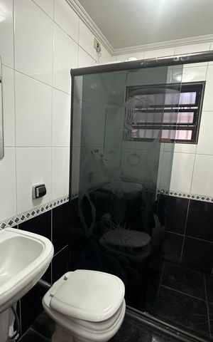 Casa para alugar com 94m², 3 quartos e 2 vagas Casa para alugar com 94m², 3 quartos e 2 vagasBanheiro da Suíte 3
