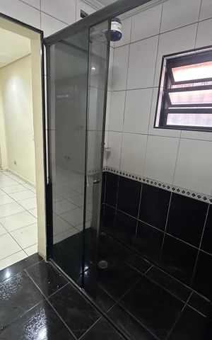 Casa para alugar com 94m², 3 quartos e 2 vagas Casa para alugar com 94m², 3 quartos e 2 vagasBanheiro da Suíte 3