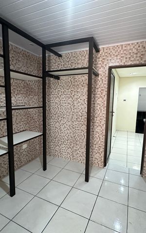 Casa para alugar com 94m², 3 quartos e 2 vagas Casa para alugar com 94m², 3 quartos e 2 vagasCloset da suíte