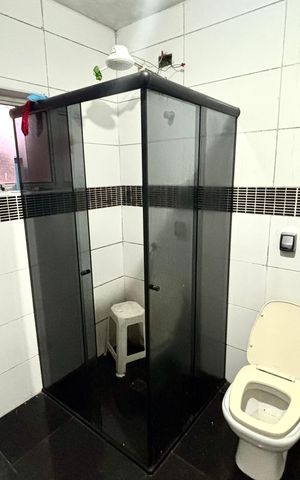 Casa à venda com 172m², 5 quartos e 3 vagasBanheiro social 2
