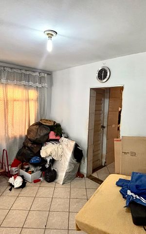 Casa à venda com 172m², 5 quartos e 3 vagasSala