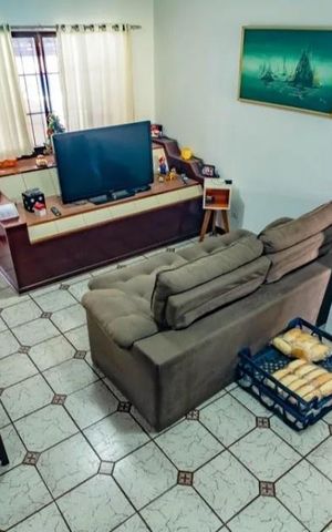 Casa à venda com 120m², 2 quartos e 1 vagaSala