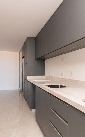 Apartamento para alugar com 127m², 2 quartos e 2 vagas Apartamento para alugar com 127m², 2 quartos e 2 vagasCozinha - Armários