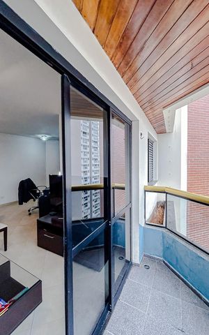Apartamento à venda com 93m², 3 quartos e 1 vagaVaranda